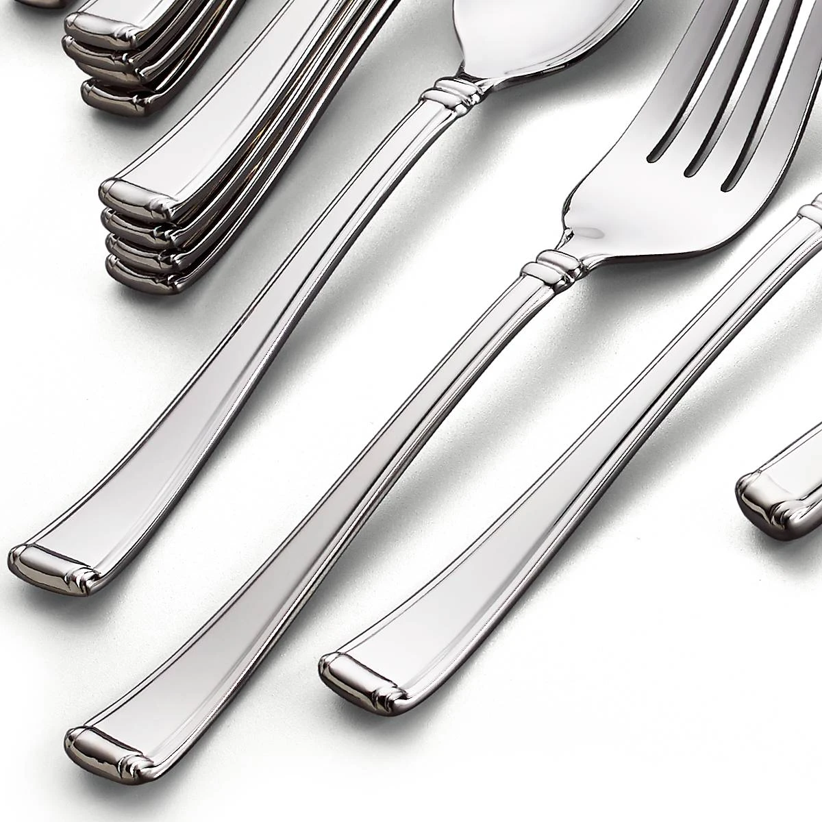 Column 45-Piece Flatware Set 3 Column 45-Piece Flatware Set